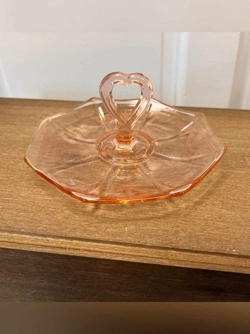 Vintage-Style Pink Glass Serving Tray with Heart Handle